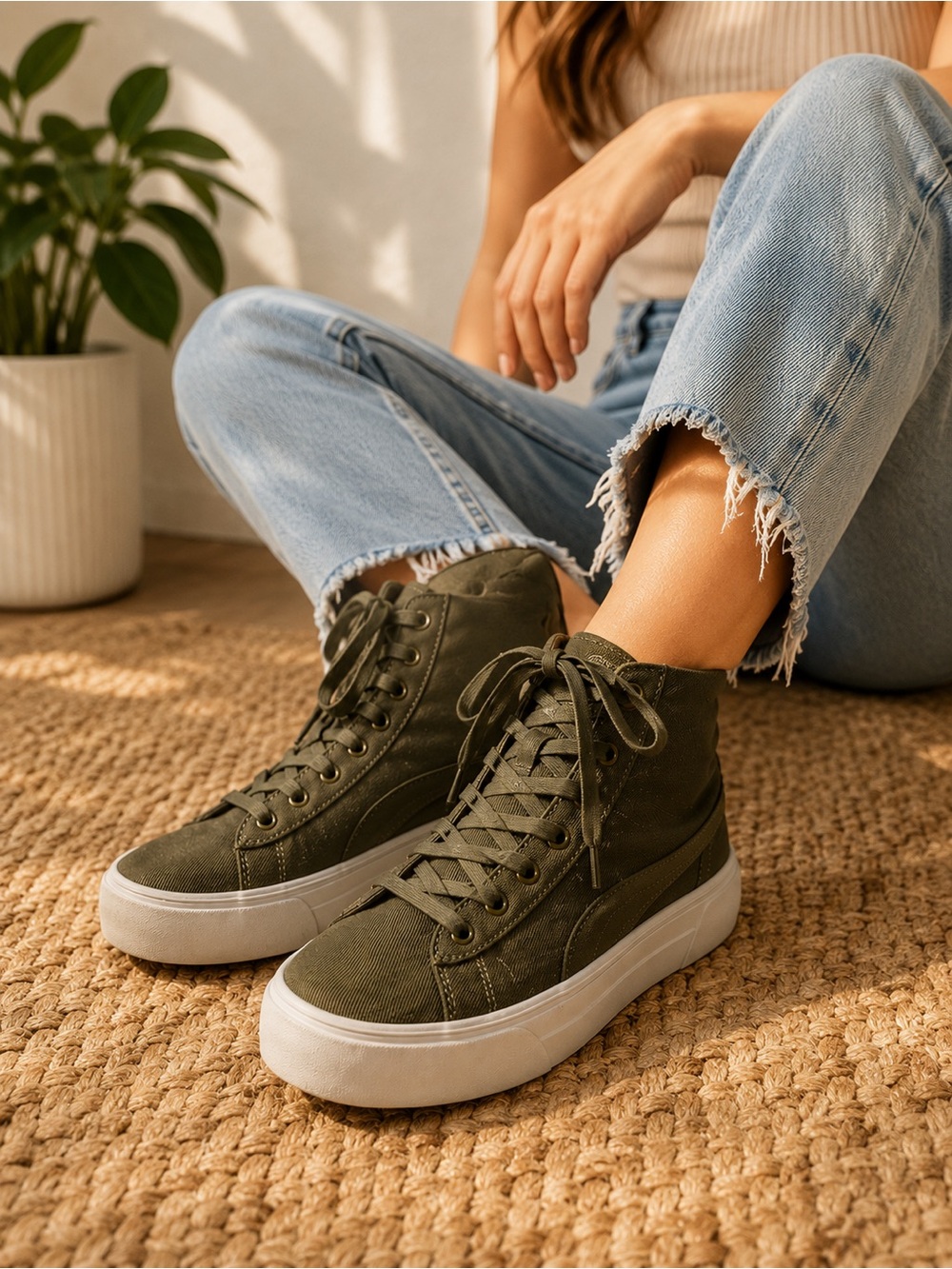 Puma Karmen Mid Olive Green Platform Sneakers Women’s 9.5 High Top Shoes